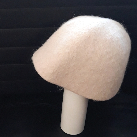 Vintage Blush Pink Cloche Hat / Women's Felt Bucket Hat - Picture 4 of 11